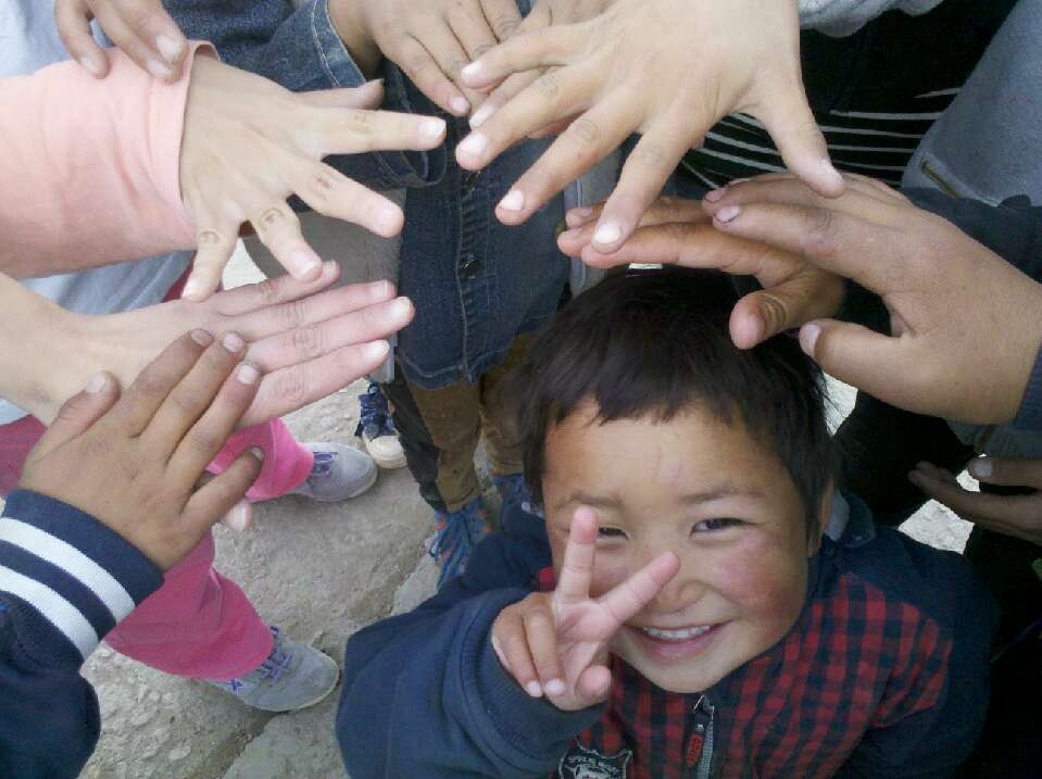 ��ӿƼ���W(xu��)���t�ġ�֧���(du��)���(du��)�T���˴Ό�(sh��)�`�����ຣʡ�ຣ�����Ҵ�Ĺ��W(xu��)У��7��15�����(du��)�T��?y��u)麢�ӂ���ȥ�ˌW(xu��)��(x��)��Ʒ���w����Ʒ�ͽ̌W(xu��)���Y��ϣ�����H��׌����ͯ���õ�����͌W(xu��)��(x��)��߀��׌���ӂ��˽����������Ϣ���������ܵ������P(gu��n)�����D�麢�ӂ��挦(du��)�(du��)�T���R�^ϲЦ��_(k��i)��