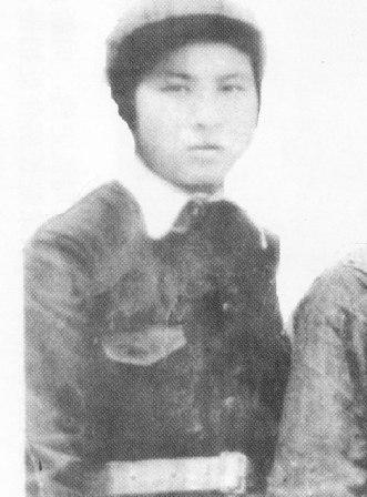 أ192010 Fʡxhˡ1938cM(jn)ͬW(xu)ӰM(jn)Ї܊W(xu)W(xu)(x)I(y)󱻷ֵ2Уl(wi)B(dng)ĕgsؼЇa(chn)h194345 ձۇx|ո(j)M(jn)СʎеD(zhun);⵽܊ķħѺ;v(f)ץס(yn)̱ƹ(jin)ؑ, ]¶߳ŭ܊ؚᚢ