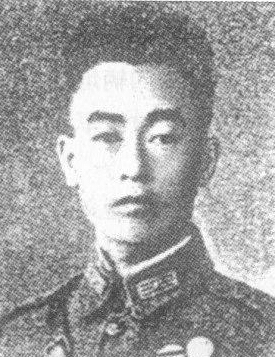 t19059Fʡ󲨿h1926꣬S܊ٌW(xu)У5ڲƌW(xu)(x)1937꣬tʲ(zhn)ؓ(f)؟(z)ؼζһ˔˶M(jn)(hu)(zhn)󣬗tʲD(zhun)Ƶ֮(zhn)_ʼΓ(dng)܊{(dio)(yu)ݱtcʿڽuI(lng)tʿc܊(zhn)ҹ 19392£tʲ𣨲䣨·܊ĎF(tun)(zhn)ұѳ