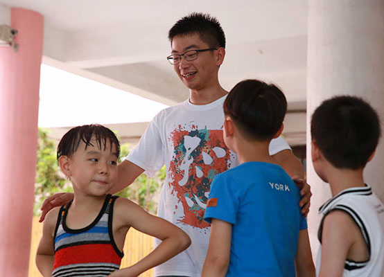 ݴW(xu)֪Ľ㡱(hu)(sh)`(du)㽭_չ֧̻(dng)鮔(dng)?sh)l(xing)СW(xu)ռWƥ˽D־ԸٝSӂ