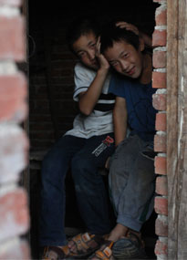 ӱýWԺM̽g؃ͯ