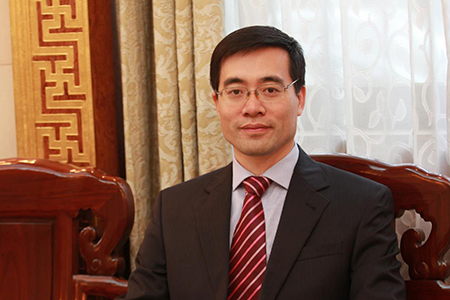 外交學院教授高飛